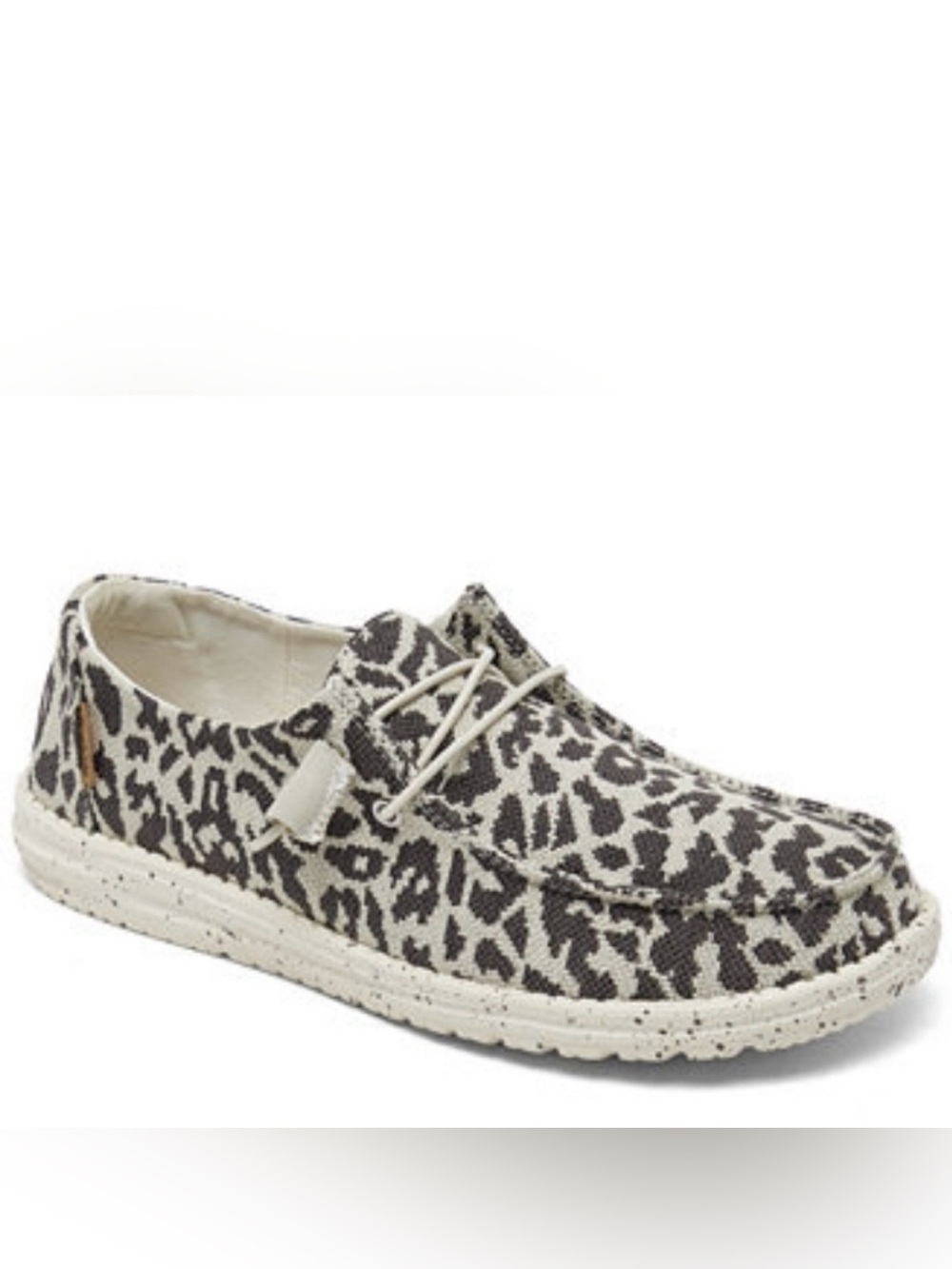 EUC!! Hey Dude, Wendy Woven  cheetah print Slip-On Flats. Size 5